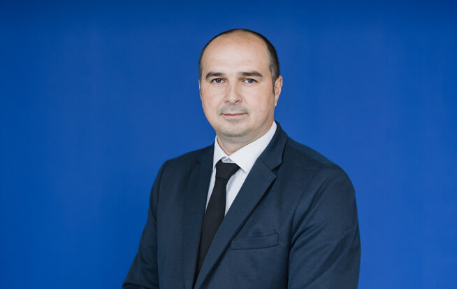 Sergiu Căliman - Consultant Vânzări Autovehicule Comerciale/ Consultant Vânzări Flote